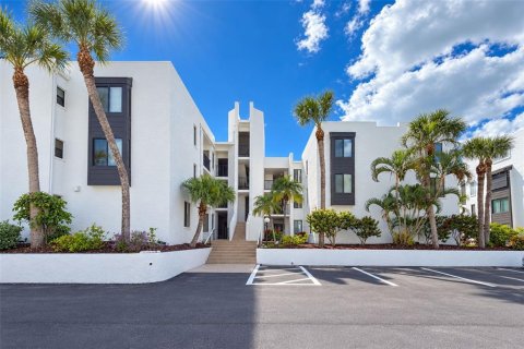 Copropriété à vendre à Englewood, Floride: 2 chambres, 107.86 m2 № 2419732 - photo 25