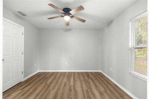House in Fort MC Coy, Florida 3 bedrooms, 94.76 sq.m. № 2289708 - photo 20