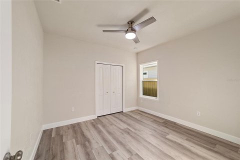 House in Gainesville, Florida 3 bedrooms, 158.4 sq.m. № 1803889 - photo 6