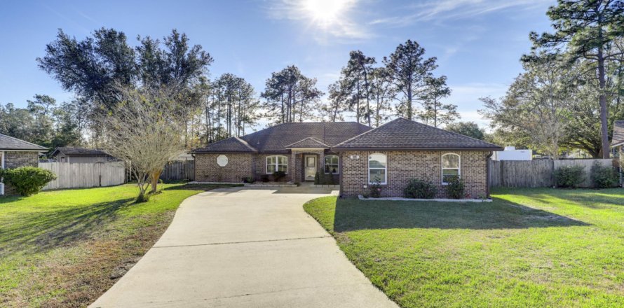 Villa ou maison à Jacksonville, Floride 4 chambres, 233.56 m2 № 907438