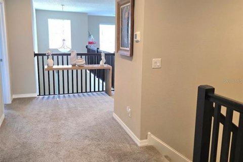 House in Zephyrhills, Florida 5 bedrooms, 328.04 sq.m. № 2107635 - photo 26