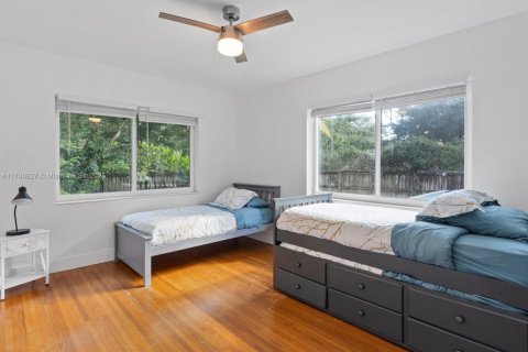 Купить коммерческую недвижимость в Дания-Бич, Флорида № 2035575 - фото 23