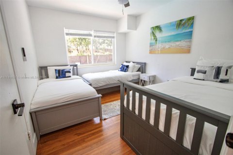 Купить коммерческую недвижимость в Дания-Бич, Флорида № 2035575 - фото 24