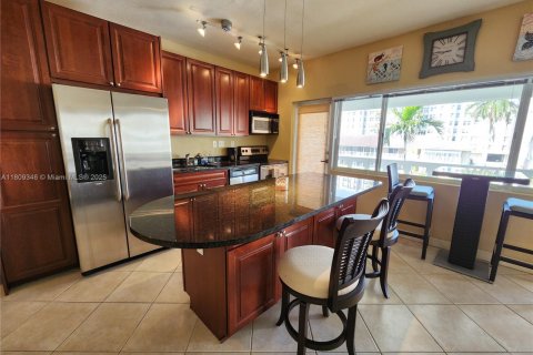Condominio en venta en Fort Lauderdale, Florida, 1 dormitorio, 69.4 m2 № 1865287 - foto 7