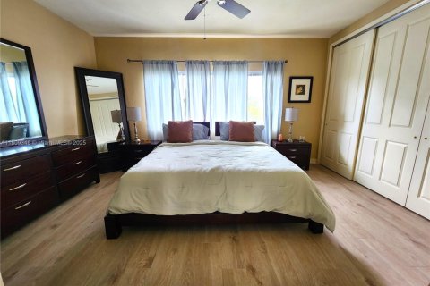 Condominio en venta en Fort Lauderdale, Florida, 1 dormitorio, 69.4 m2 № 1865287 - foto 19