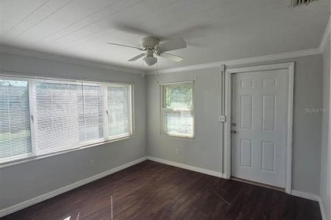 Villa ou maison à louer à Saint Petersburg, Floride: 2 chambres, 66.89 m2 № 2413805 - photo 6