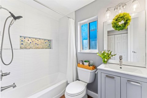 Casa en venta en Weston, Florida, 3 dormitorios, 125.7 m2 № 1942052 - foto 16
