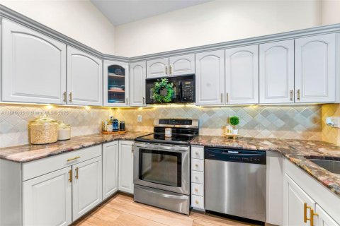 Casa en venta en Weston, Florida, 3 dormitorios, 125.7 m2 № 1942052 - foto 9