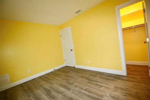 House in Pinellas Park, Florida 2 bedrooms, 123.37 sq.m. № 1822688 - photo 30