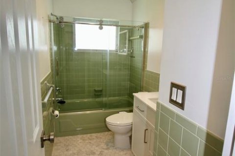House in Pinellas Park, Florida 2 bedrooms, 123.37 sq.m. № 1822688 - photo 25