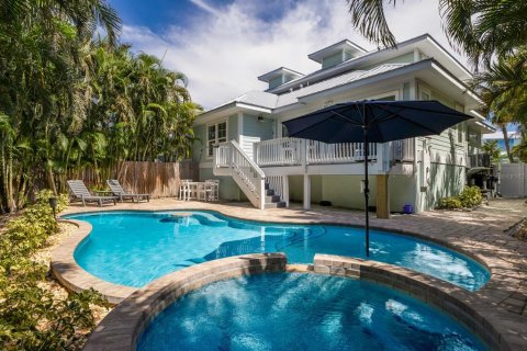 Casa en venta en Holmes Beach, Florida, 3 dormitorios, 152.55 m2 № 1876710 - foto 3