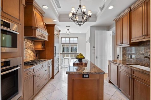 Condo in Winter Park, Florida, 3 bedrooms  № 1777868 - photo 17