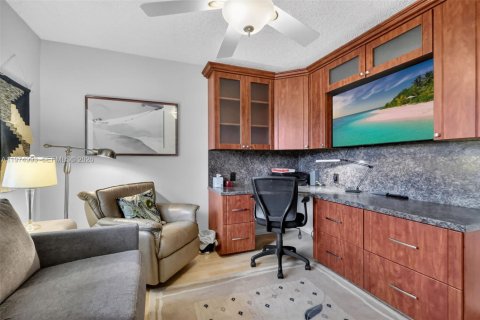 Купить кондоминиум в Делрей-Бич, Флорида 2 спальни, 91.97м2, № 2040122 - фото 13