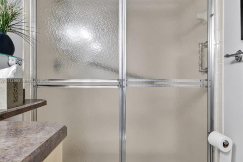 Купить кондоминиум в Делрей-Бич, Флорида 2 спальни, 91.97м2, № 2040122 - фото 30