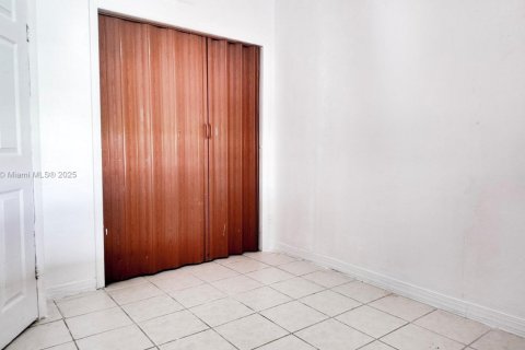 Купить коммерческую недвижимость в Майами, Флорида 150.78м2, № 2014367 - фото 8