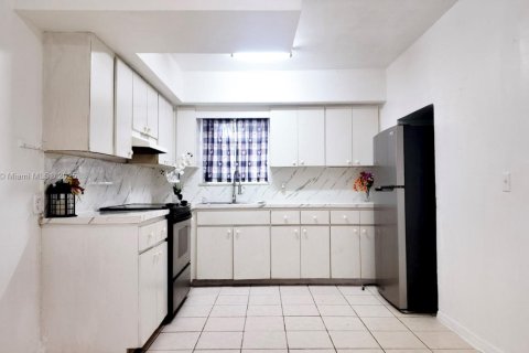 Купить коммерческую недвижимость в Майами, Флорида 150.78м2, № 2014367 - фото 6