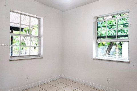 Купить коммерческую недвижимость в Майами, Флорида 150.78м2, № 2014367 - фото 7