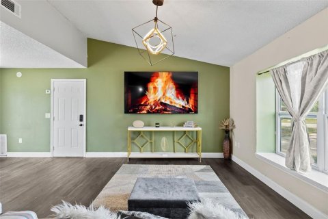 Villa ou maison à vendre à Deltona, Floride: 3 chambres, 105.72 m2 № 1650012 - photo 18