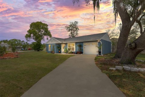 Villa ou maison à vendre à Deltona, Floride: 3 chambres, 105.72 m2 № 1650012 - photo 13