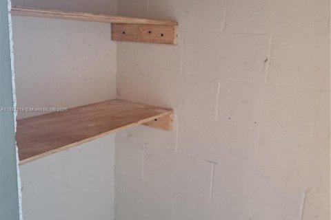 Снять в аренду кондоминиум в Помпано-Бич, Флорида 1 спальня, 76.18м2, № 1933686 - фото 13