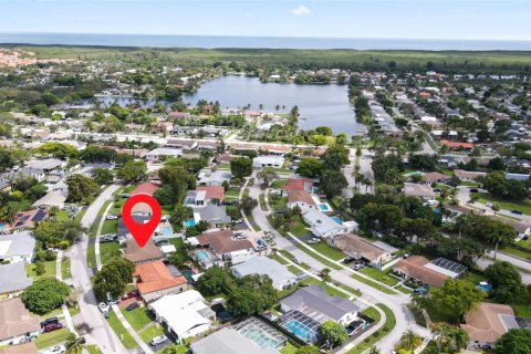 Villa ou maison à louer à Cutler Bay, Floride: 3 chambres, 150.87 m2 № 1949972 - photo 29