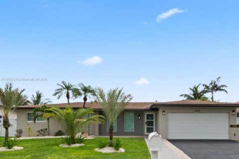Villa ou maison à louer à Cutler Bay, Floride: 3 chambres, 150.87 m2 № 1949972 - photo 5