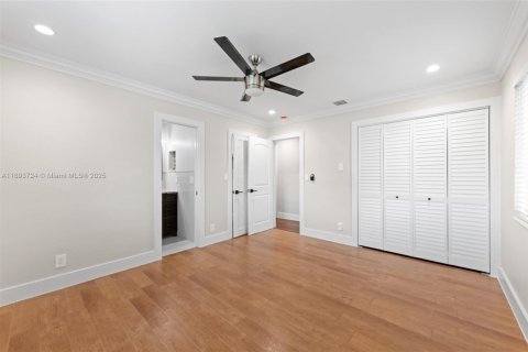 Villa ou maison à louer à Cutler Bay, Floride: 3 chambres, 150.87 m2 № 1949972 - photo 17