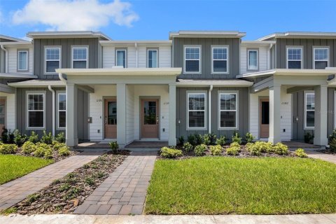 Townhouse in Orlando, Florida 3 bedrooms, 156.35 sq.m. № 2149949 - photo 2