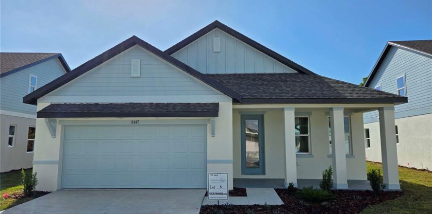 House in Spring Hill, Florida 3 bedrooms, 137.31 sq.m. № 2226848