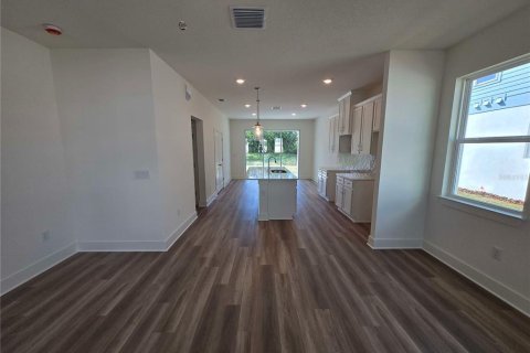 House in Spring Hill, Florida 3 bedrooms, 137.31 sq.m. № 2226848 - photo 3