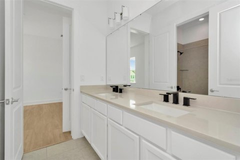 House in Parrish, Florida 4 bedrooms, 230.3 sq.m. № 1219478 - photo 8