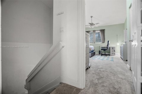 Villa ou maison à vendre à Miramar, Floride: 3 chambres, 151.24 m2 № 1948911 - photo 21