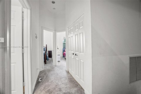 Villa ou maison à vendre à Miramar, Floride: 3 chambres, 151.24 m2 № 1948911 - photo 20