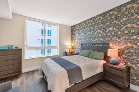 Condominio en venta en Miami, Florida, 1 dormitorio, 61.59 m2 № 2376934 - foto 3
