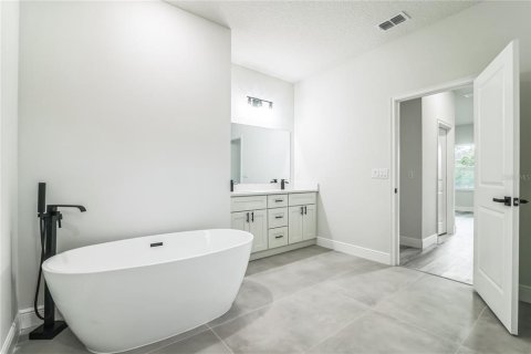 House in Ocala, Florida 4 bedrooms, 170.29 sq.m. № 1785624 - photo 8