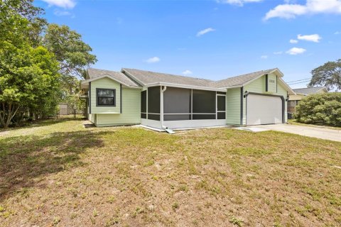 House in Deltona, Florida 3 bedrooms, 108.51 sq.m. № 1775489 - photo 5