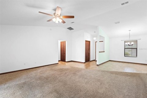 Villa ou maison à vendre à Deltona, Floride: 3 chambres, 108.51 m2 № 1775489 - photo 24