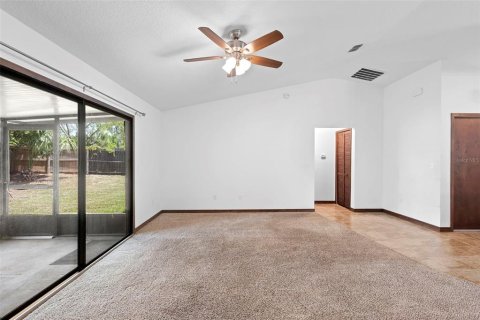 Villa ou maison à vendre à Deltona, Floride: 3 chambres, 108.51 m2 № 1775489 - photo 25