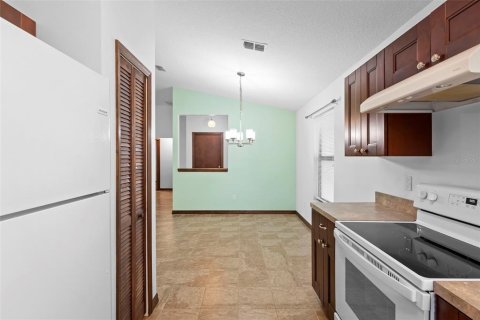 Villa ou maison à vendre à Deltona, Floride: 3 chambres, 108.51 m2 № 1775489 - photo 13