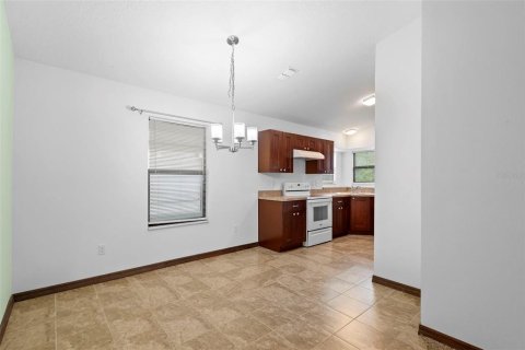 Villa ou maison à vendre à Deltona, Floride: 3 chambres, 108.51 m2 № 1775489 - photo 17