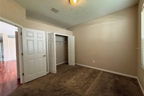House in Fish Hawk, Florida 4 bedrooms, 177.26 sq.m. № 2272817 - photo 4