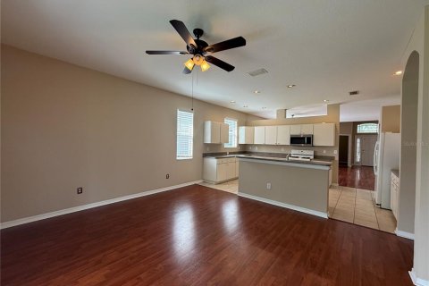 House in Fish Hawk, Florida 4 bedrooms, 177.26 sq.m. № 2272817 - photo 13