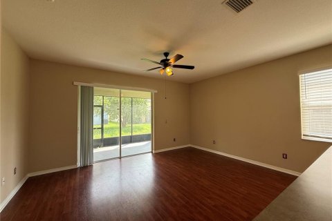 House in Fish Hawk, Florida 4 bedrooms, 177.26 sq.m. № 2272817 - photo 8