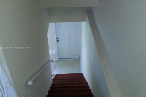 Condo in Lauderhill, Florida, 2 bedrooms № 2062980 - photo 8