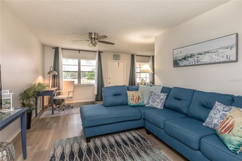 Copropriété à louer à Vero Beach, Floride: 1 chambre, 69.68 m2 № 2091888 - photo 2