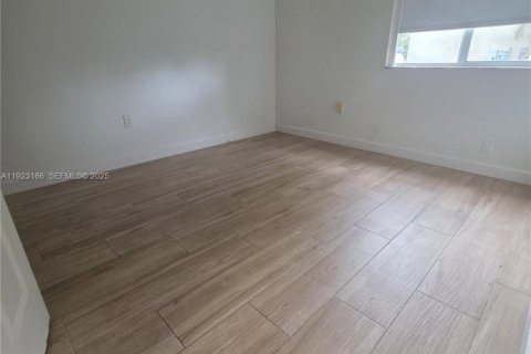 Copropriété à louer à Miami, Floride: 3 chambres, 104.05 m2 № 1976601 - photo 6