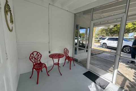 Touwnhouse à louer à Lantana, Floride: 3 pièces, 33.44 m2 № 2086080 - photo 2