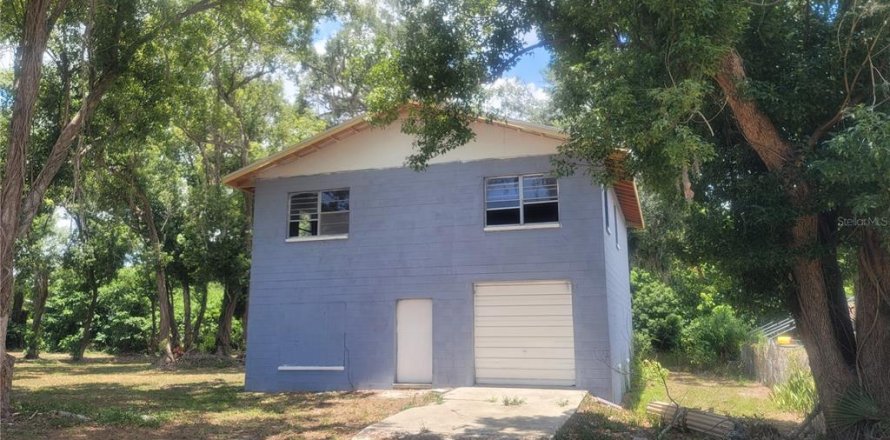 House in Seffner, Florida 1 bedroom, 201.6 sq.m. № 1846689