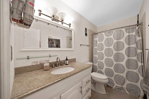 Townhouse in Davie, Florida 2 bedrooms, 139.35 sq.m. № 2268273 - photo 15