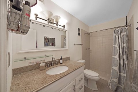 Townhouse in Davie, Florida 2 bedrooms, 139.35 sq.m. № 2268273 - photo 16